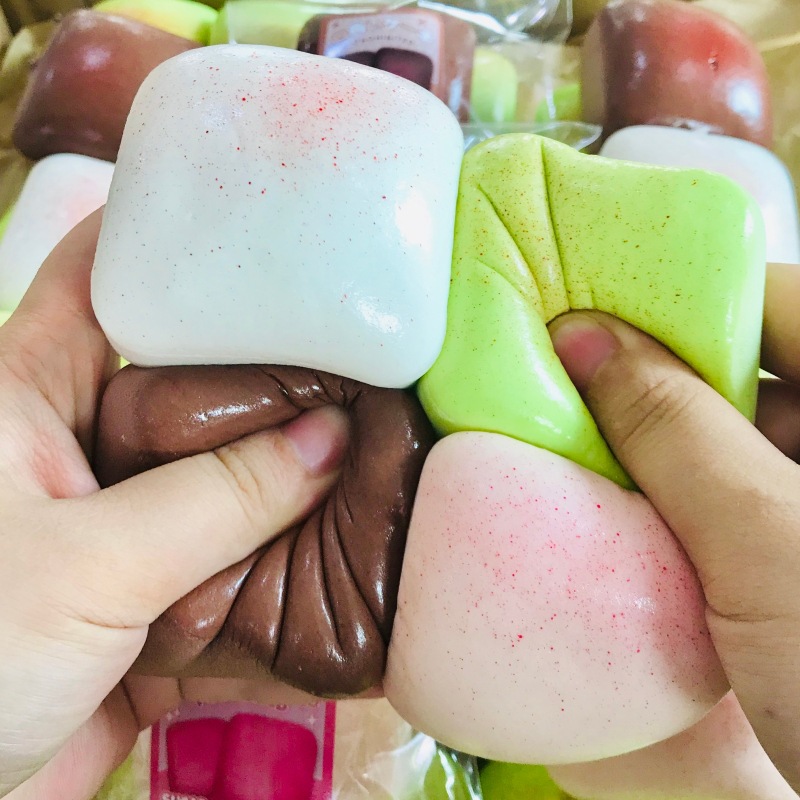 Simulation bread Squeeze Taba  - Health Wellness Gifts recensie en prijs