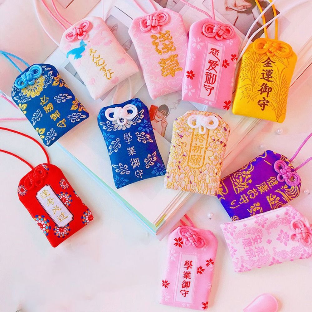 1Pcs Charms Wealth Bag Omamori - Health Wellness Gifts recensie en prijs